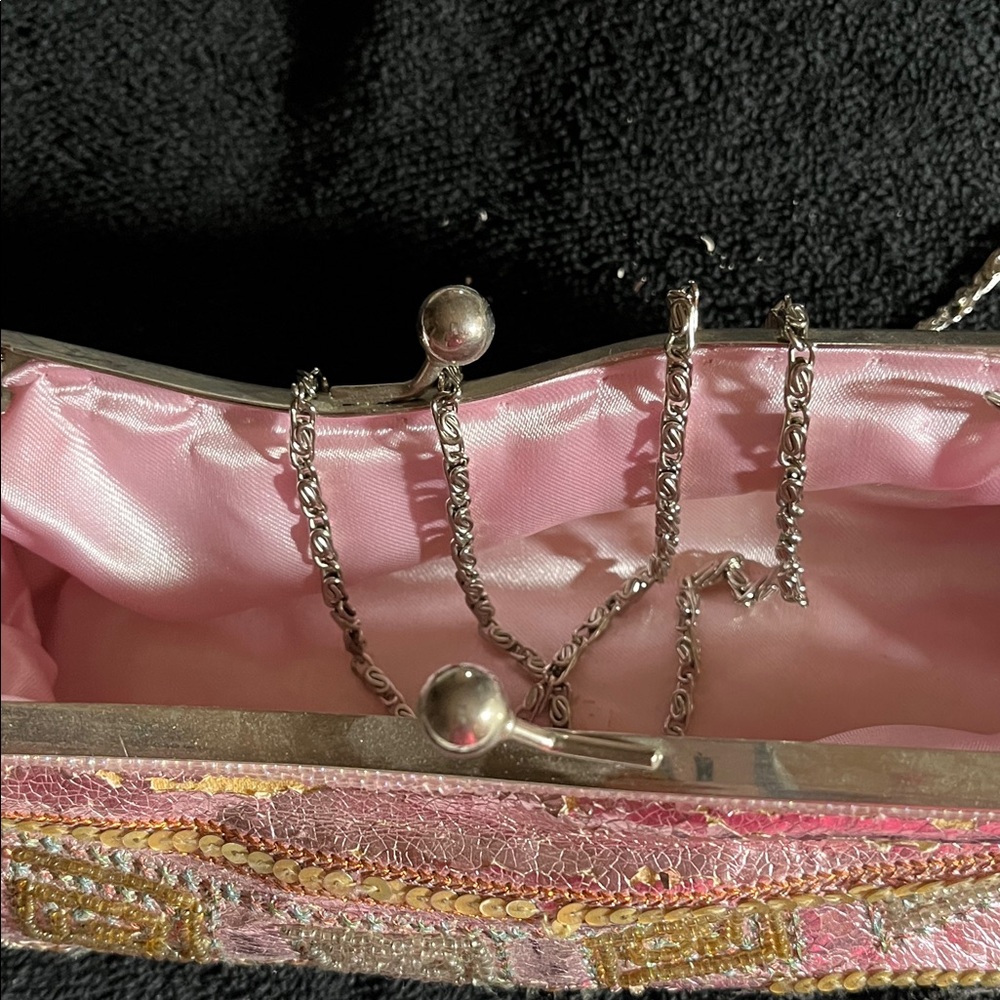 Elegant Pink and Gold Clutch - Picture 3 of 4